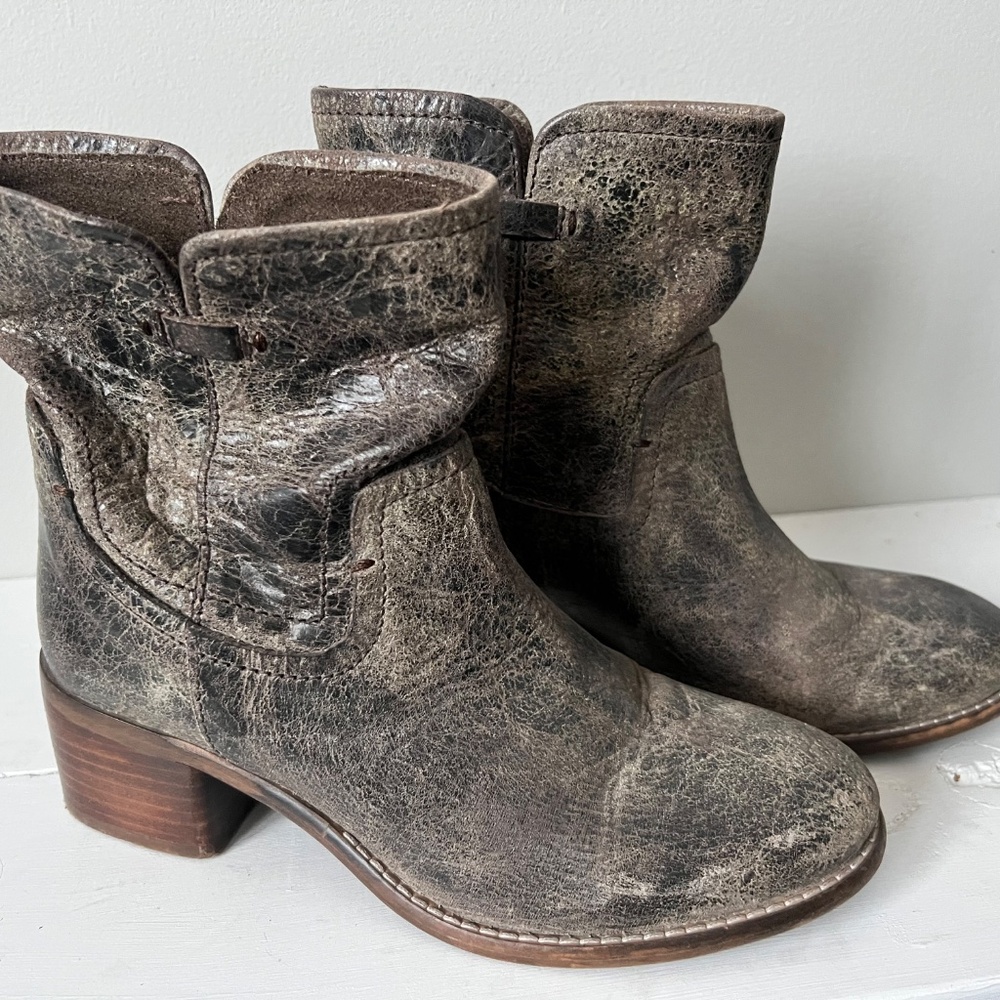Diba True Booties, Size 7.5, Dark Charcoal Brown - Picture 2 of 7